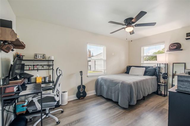 2 S LAVON AVENUE, Kissimmee, FL 34741