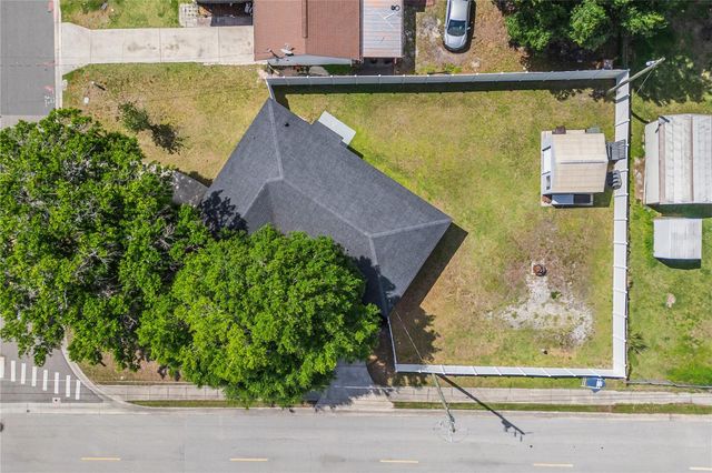 2 S LAVON AVENUE, Kissimmee, FL 34741