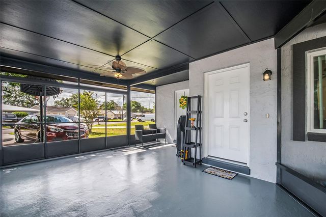 2 S LAVON AVENUE, Kissimmee, FL 34741