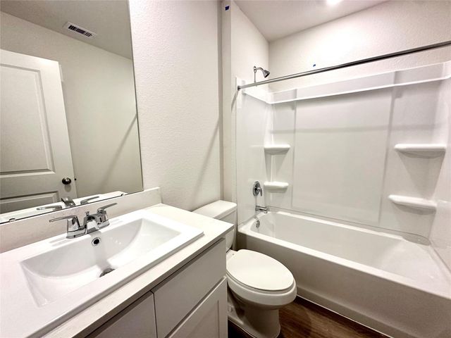 12316 Lexington Heights, Willis, TX 77318