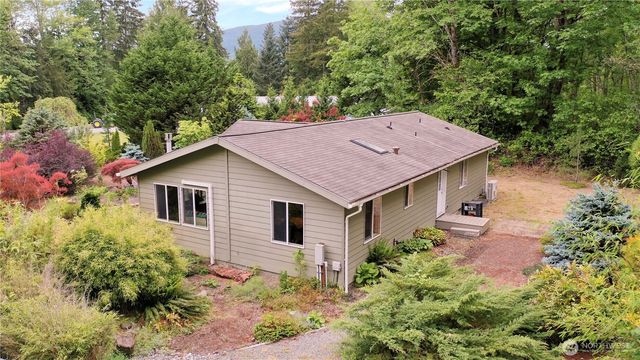 18927 Routon Lane, Burlington, WA 98223