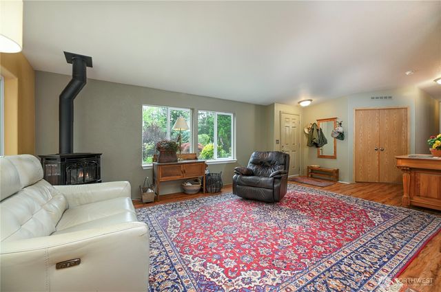 18927 Routon Lane, Burlington, WA 98223