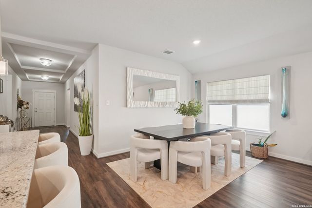 3834 Glenloch Way, Converse, TX 78109