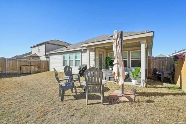 3834 Glenloch Way, Converse, TX 78109