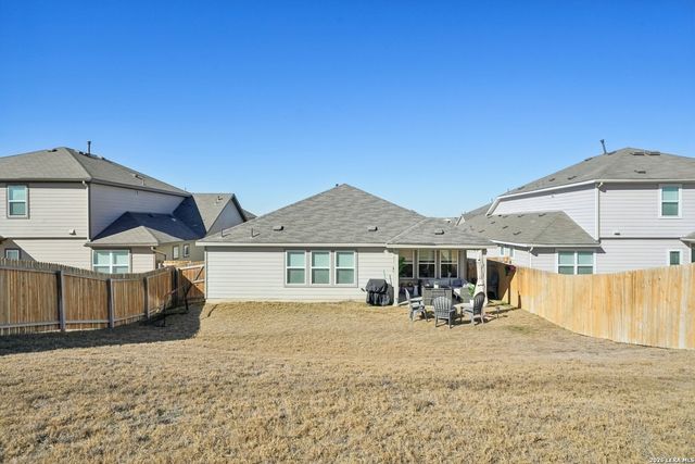 3834 Glenloch Way, Converse, TX 78109