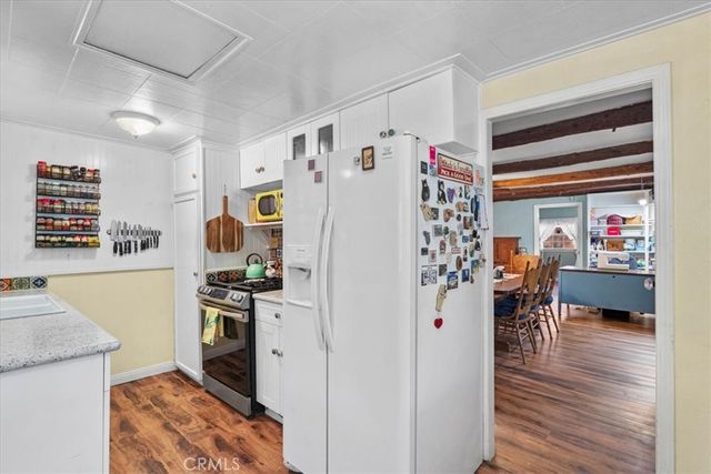 5926 Willow, Wrightwood, CA 92397