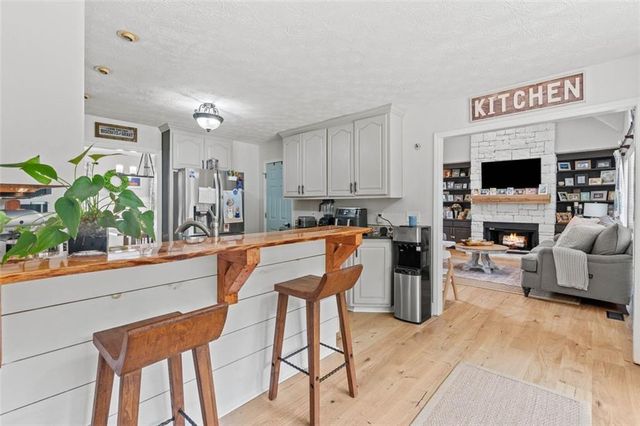 100 Valley Brook Drive, Dawsonville, GA 30534