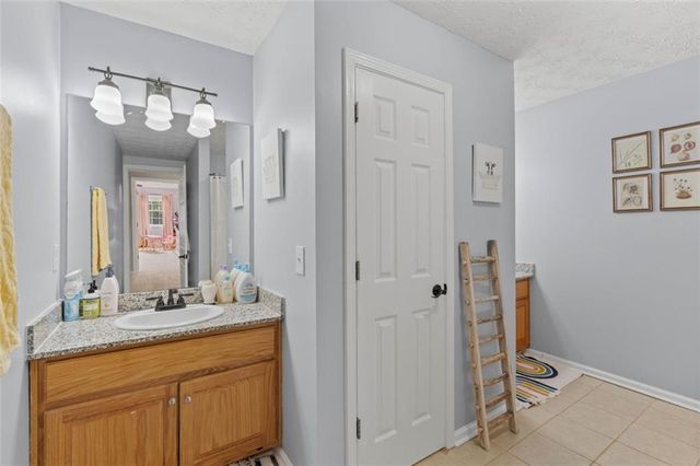 100 Valley Brook Drive, Dawsonville, GA 30534