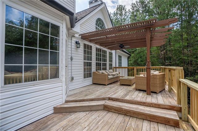 100 Valley Brook Drive, Dawsonville, GA 30534
