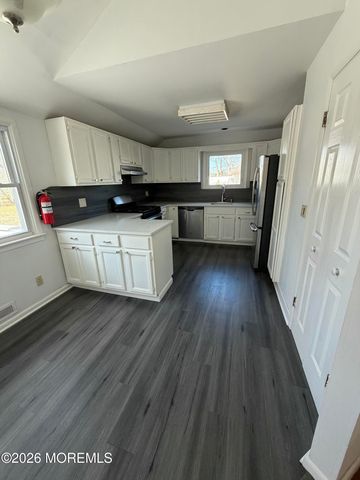 6 Barbara Lane, Ocean Twp, NJ 08755