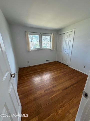 6 Barbara Lane, Ocean Twp, NJ 08755