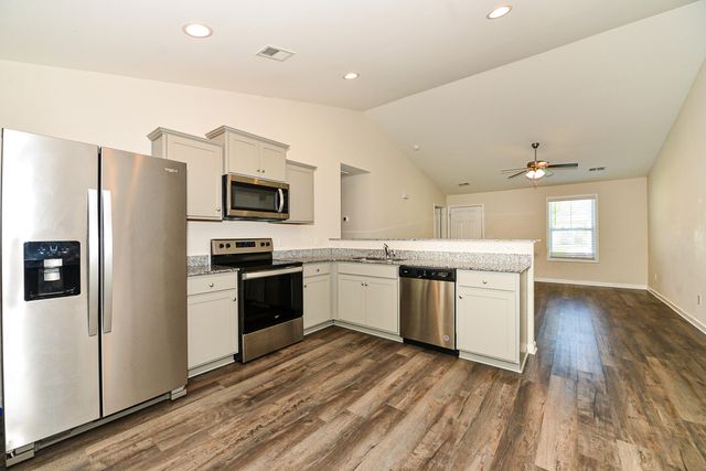 355 Conifer Street, Sumter, SC 29154