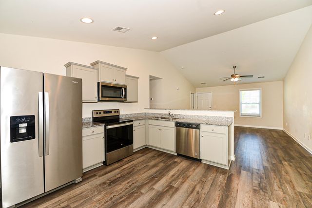 355 Conifer Street, Sumter, SC 29154