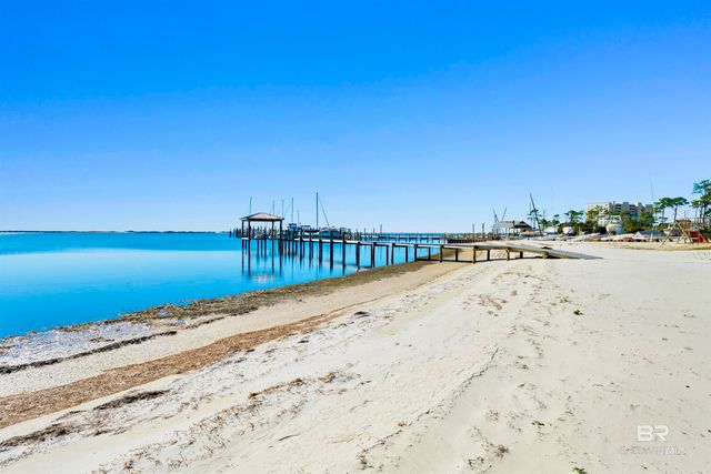 10641 Gulf Beach Highway D, Pensacola, FL 32507