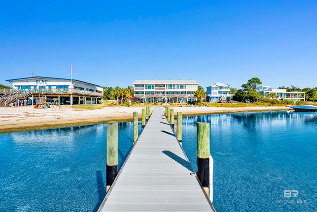 10641 Gulf Beach Highway D, Pensacola, FL 32507