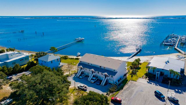 10641 Gulf Beach Highway D, Pensacola, FL 32507