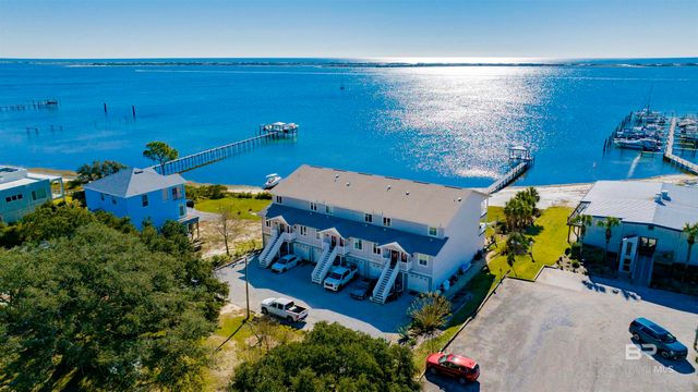 10641 Gulf Beach Highway D, Pensacola, FL 32507