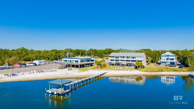 10641 Gulf Beach Highway D, Pensacola, FL 32507