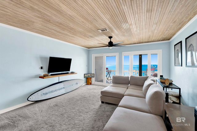 10641 Gulf Beach Highway D, Pensacola, FL 32507