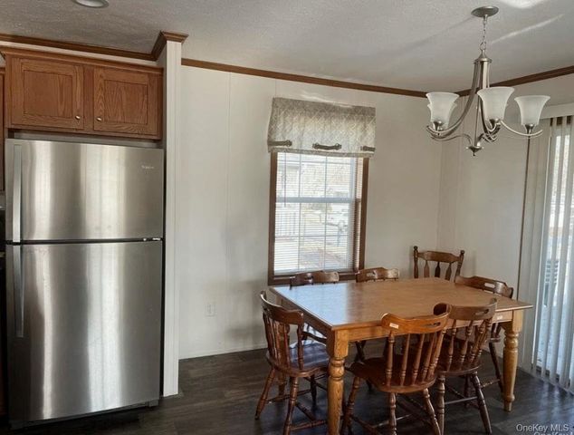 32 Scribo Lane, Wappingers Falls, NY 12590
