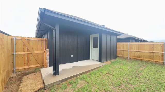 11427 University Drive, Oklahoma City, OK 73114
