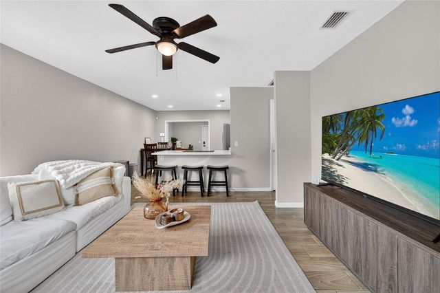 5502 PEACH AVENUE, Seffner, FL 33584