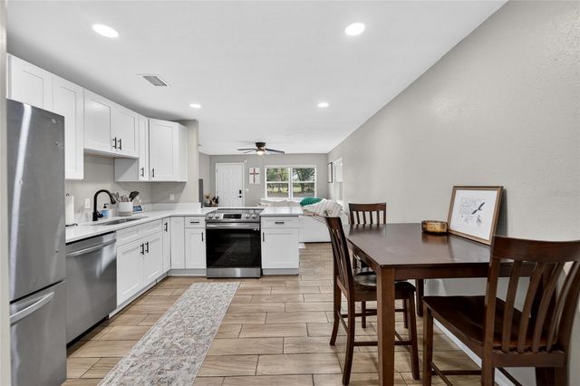 5502 PEACH AVENUE, Seffner, FL 33584