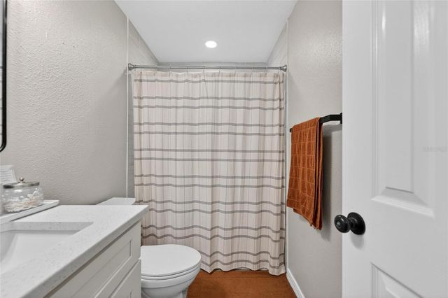 5502 PEACH AVENUE, Seffner, FL 33584