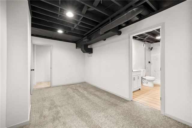822 E 72nd Street, Kansas City, MO 64131