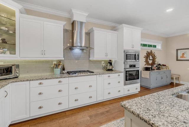 48 Springtime Ct., Murrells Inlet, SC 29576