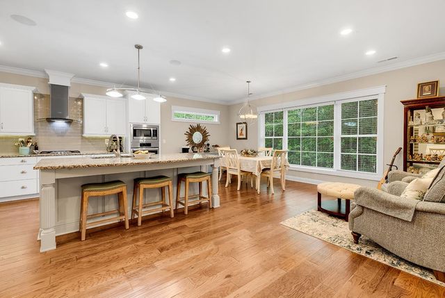48 Springtime Ct., Murrells Inlet, SC 29576