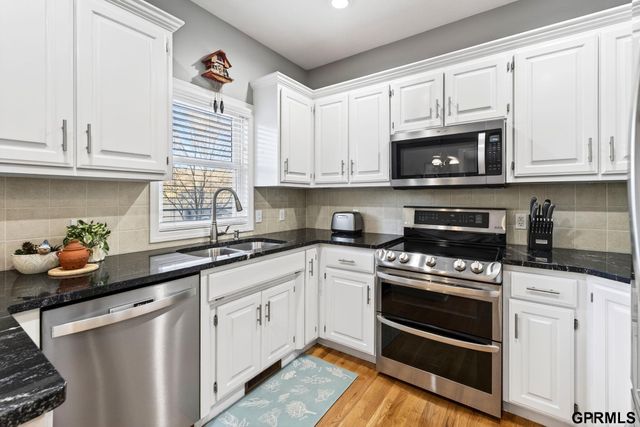 2521 N 167th Avenue, Omaha, NE 68116