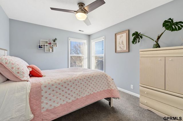 2521 N 167th Avenue, Omaha, NE 68116