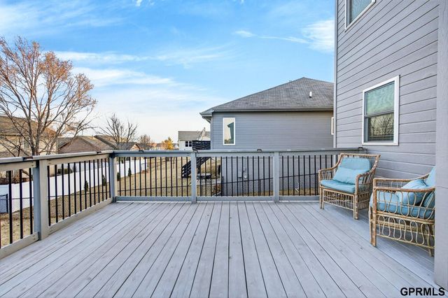 2521 N 167th Avenue, Omaha, NE 68116