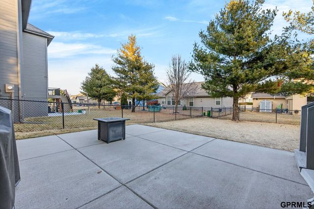 2521 N 167th Avenue, Omaha, NE 68116