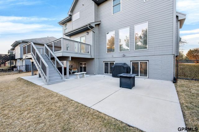 2521 N 167th Avenue, Omaha, NE 68116