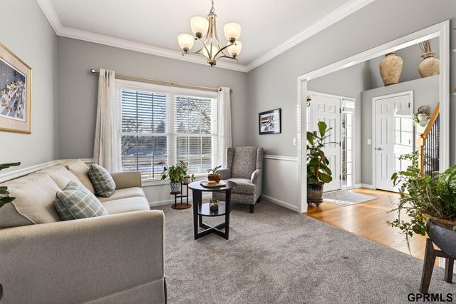 2521 N 167th Avenue, Omaha, NE 68116