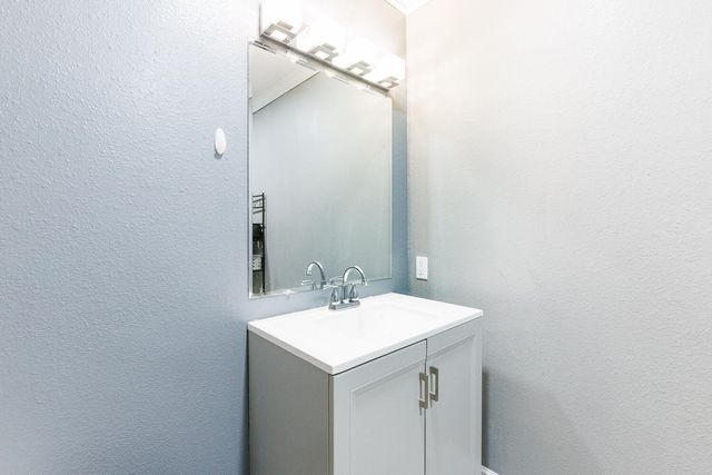 3405 78th Drive, Lubbock, TX 79423