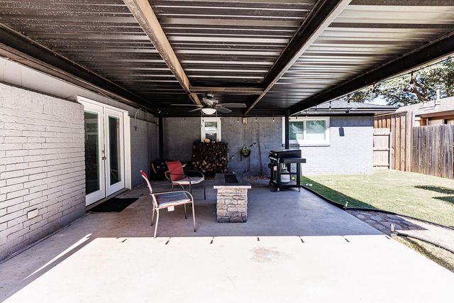 3405 78th Drive, Lubbock, TX 79423