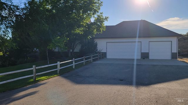 24440 Sparrow Lane, Middleton, ID 83644