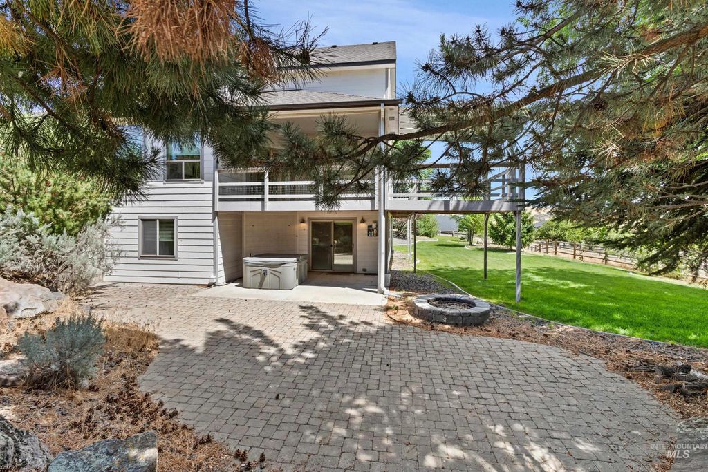 24440 Sparrow Lane, Middleton, ID 83644