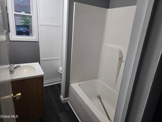 23 Sargent Street, Cohoes, NY 12047