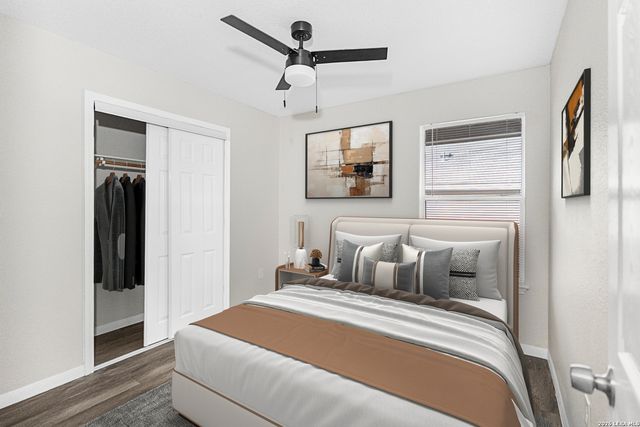 11002 Moonlit Cyn, San Antonio, TX 78245