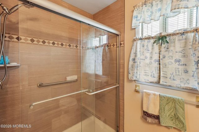 24 Saint Kitts Drive, Toms River, NJ 08757