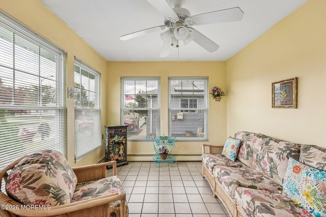 24 Saint Kitts Drive, Toms River, NJ 08757