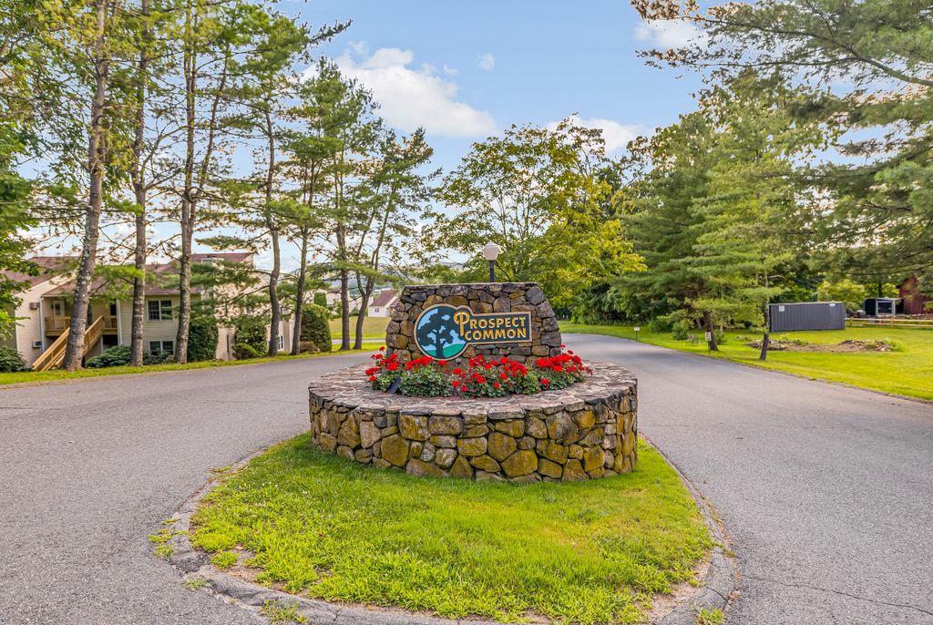 112 Beard Drive 112, New Milford, CT 06776
