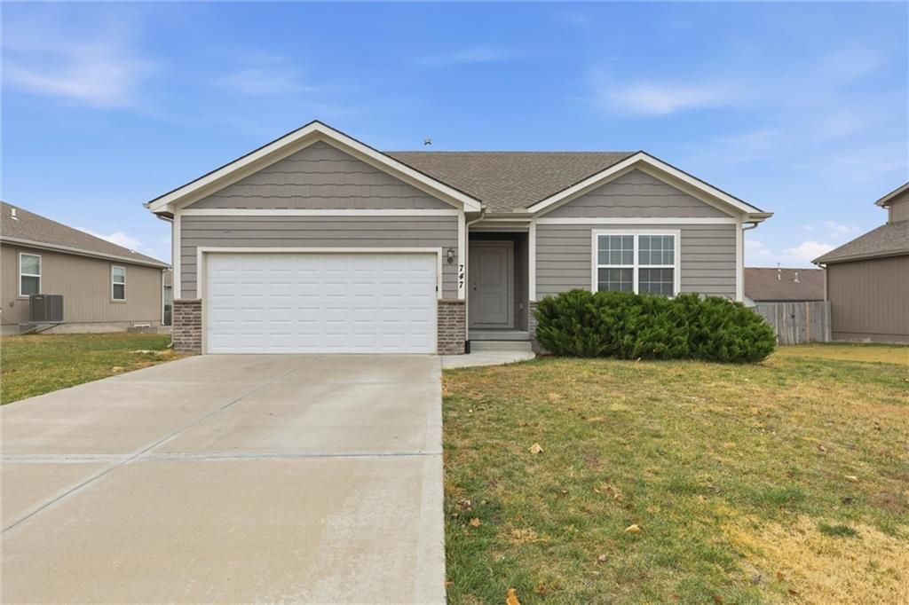 747 S Cherry Street, Gardner, KS 66030