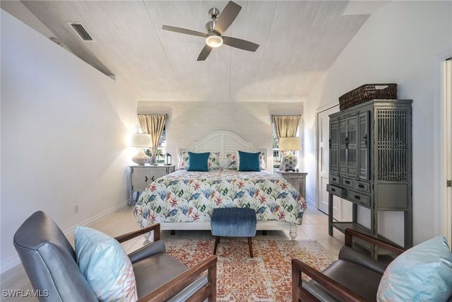 2842 Mizzen WAY, Naples, FL 34109