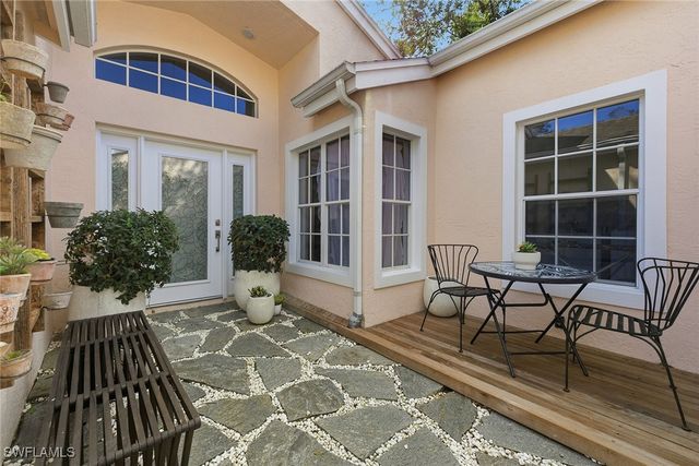 2842 Mizzen WAY, Naples, FL 34109