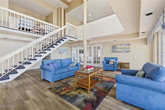 2842 Mizzen WAY, Naples, FL 34109